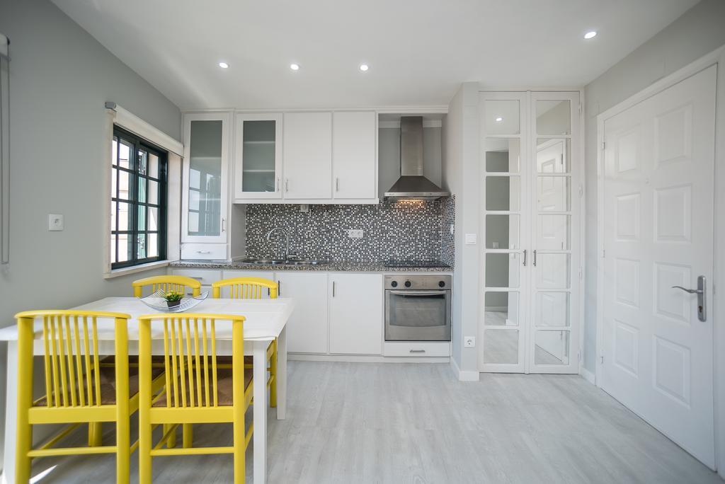 Apartamento Casa Amarela เซซิมบรา ภายนอก รูปภาพ