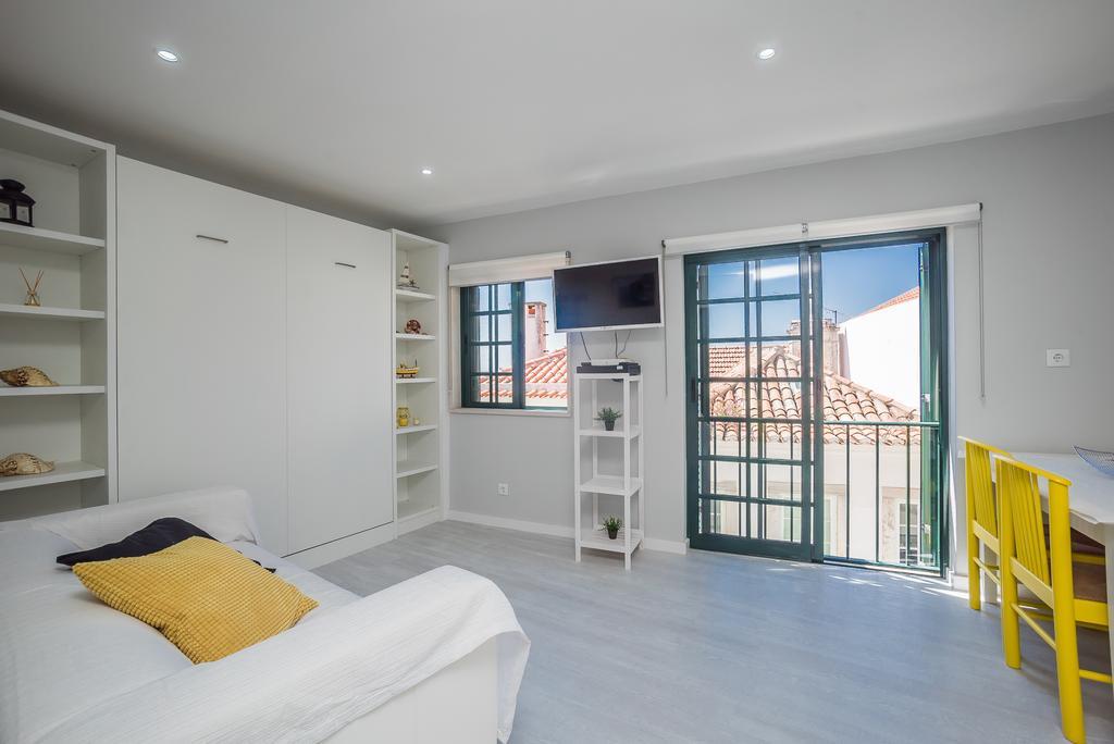 Apartamento Casa Amarela เซซิมบรา ภายนอก รูปภาพ
